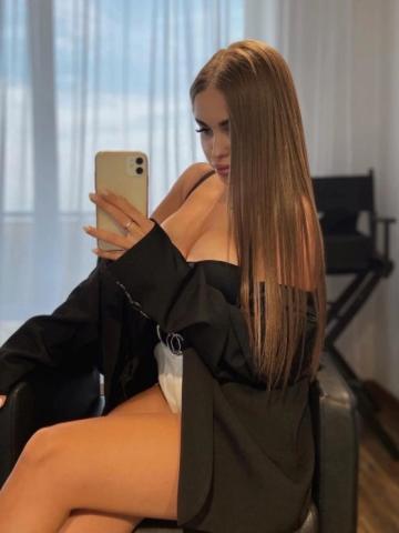 Лаура фото 2